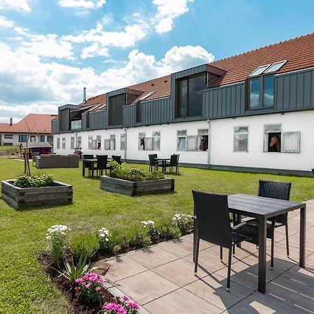 Bilichov Hotel Bagian luar foto